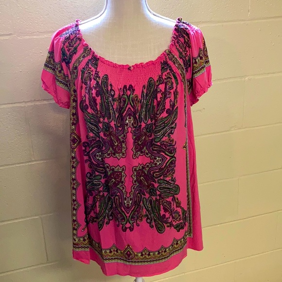 JW Tops - JE Ladies Pink Top
